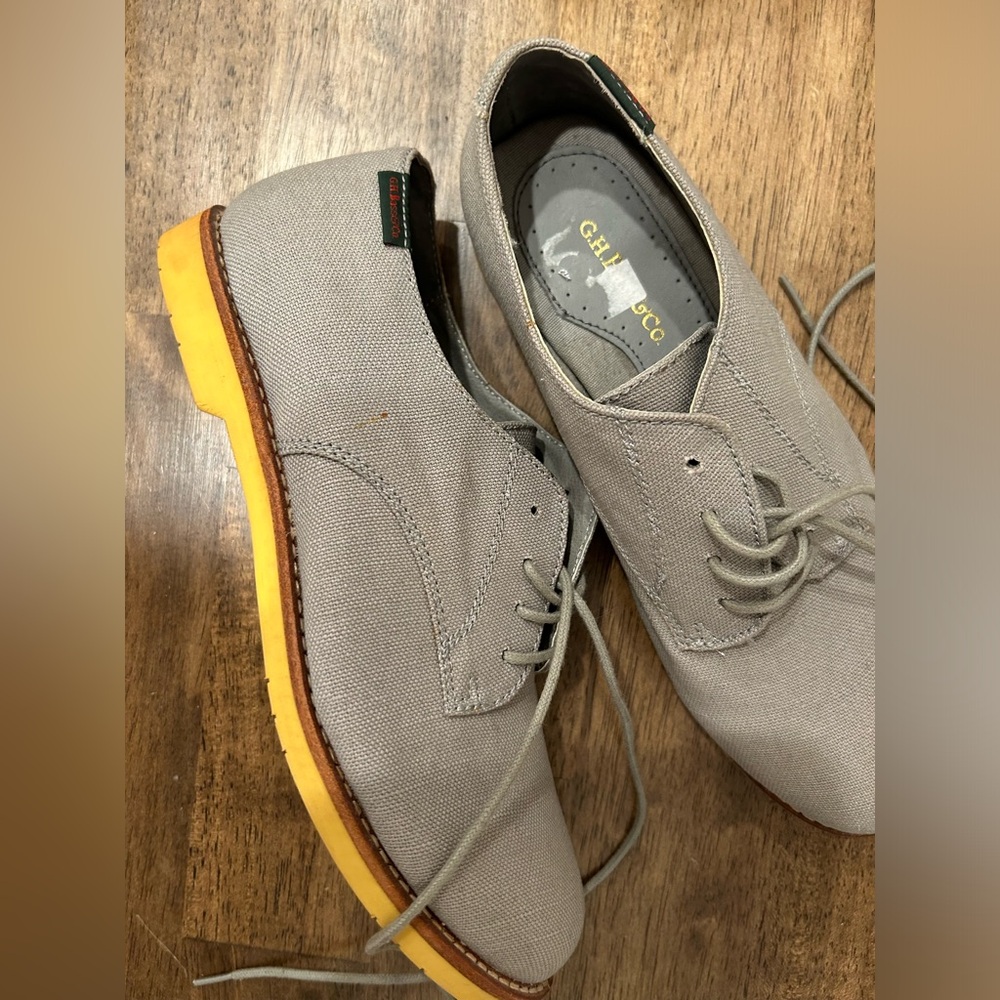 G.H. Bass & Co Grey Loafers / Oxfords with Yellow Sole